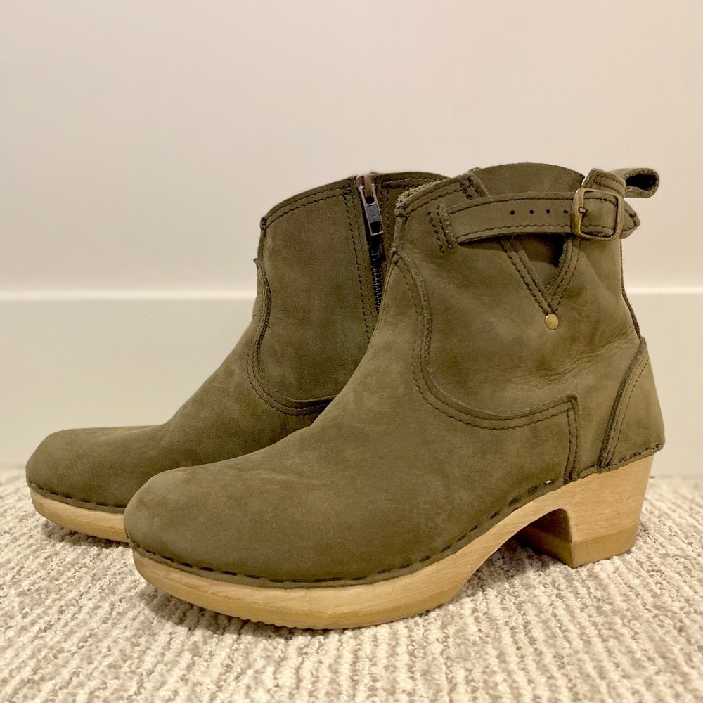 No.6 Leather Clog Buckle 5" Boot on Mid Heel